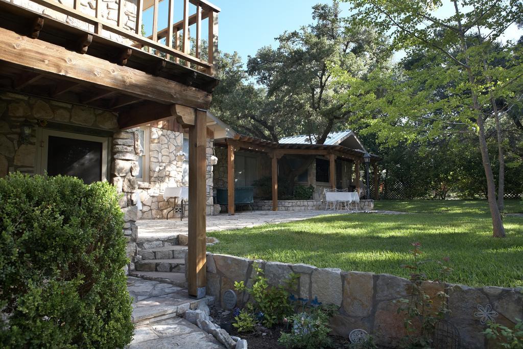 Acorn Bed And Breakfast Boerne Extérieur photo